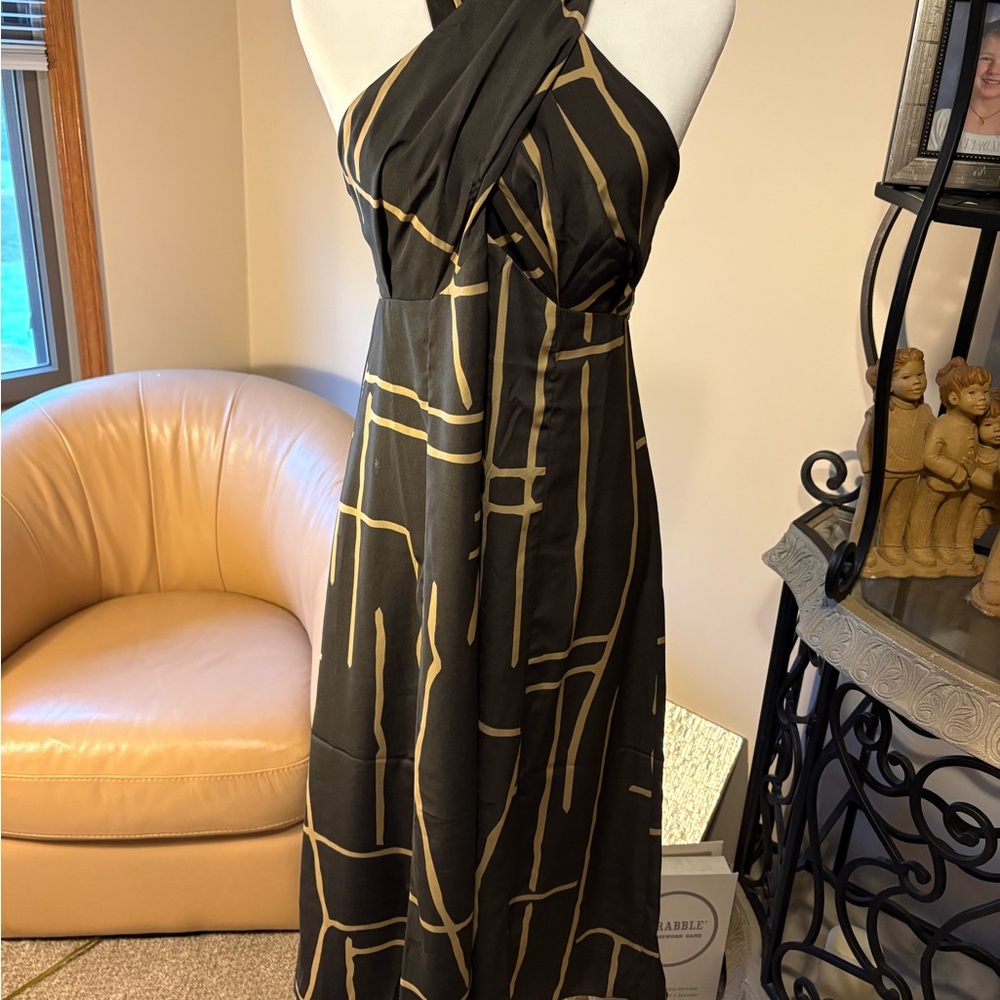 Banana Republic Black and Gold One Shoulder Cocktail Gown